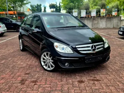 Gebraucht Mercedes B180 109 PS (80 kW) 2005 Schwarz Van / Kleinbus