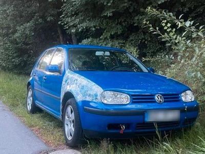 VW Golf IV