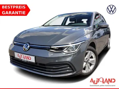Gebraucht VW Golf VIII Life 110 PS (80 kW) 2021 Grau Limousine