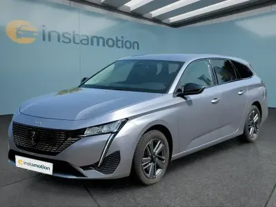 Gebraucht Peugeot 308 131 PS (96 kW) 2024 Grau Limousine