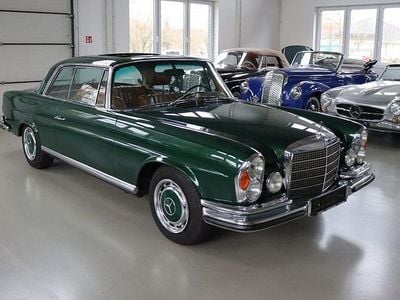 Gebraucht Mercedes W111 SE 200 PS (147 kW) 1971 Grün