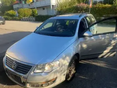 Gebraucht VW Passat Comfortline 122 PS (89 kW) 2009 Silber Kombi