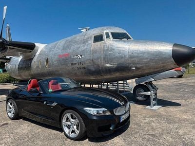 Gebraucht BMW Z4 Sport Line 340 PS (250 kW) 2015 Schwarz Cabrio