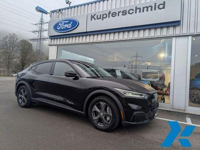 Schwarz Gebraucht 2022 Ford Mustang Mach-E Basis SUV | 29.990 € (Fairer Preis)