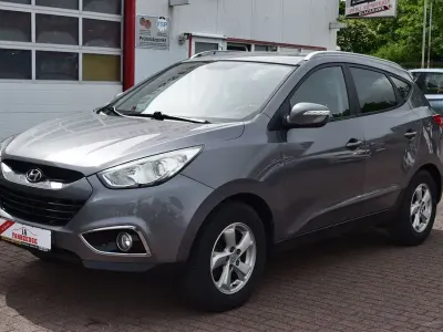 Gebraucht Hyundai ix35 Style 136 PS (100 kW) 2013 Grau SUV