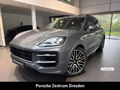 Neu Porsche Cayenne S E-Hybrid Black Edition 519 PS (381 kW) 2026 Grau SUV
