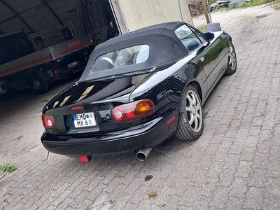 Gebraucht Mazda MX5 138 PS (101 kW) 1996 Schwarz Cabrio
