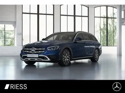 Gebraucht Mercedes E220 200 PS (147 kW) 2022 Blau Kombi