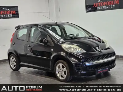Gebraucht Peugeot 107 Filou 68 PS (50 kW) 2009 Schwarz Kleinwagen