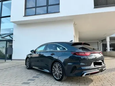 Gebraucht Kia ProCeed GT-Line 160 PS (117 kW) 2023 Grau Kombi