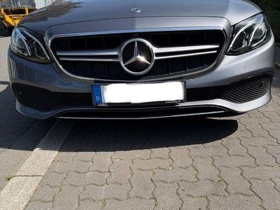 Usata Mercedes E200 Avantgarde 150 CV (110 kW) 2017 Grigio Berlina