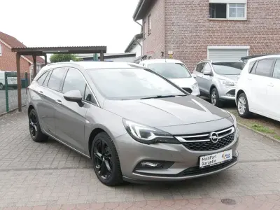 Gebraucht Opel Astra Dynamic 150 PS (110 kW) 2017 Braun Kombi