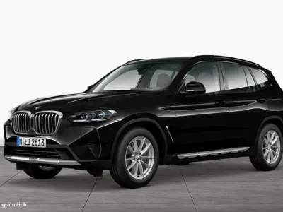 Gebraucht BMW X3 Sport Line 190 PS (139 kW) 2023 Schwarz ii SUV