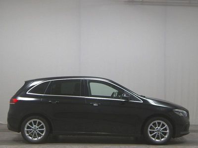 Schwarz Gebraucht 2019 Mercedes B200 Progressive Van / Kleinbus | 13.450 € (Guter Preis)