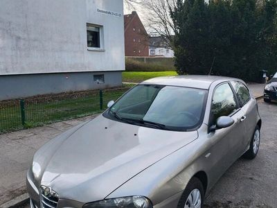 gebraucht Alfa Romeo 147 1.6 Tüv Neu 2.Hand