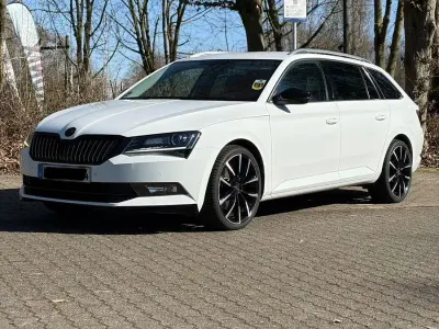 Gebraucht Skoda Superb SportLine 150 PS (110 kW) 2016 Weiß Kombi