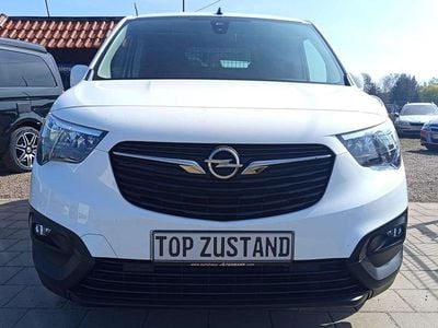Gebraucht Opel Combo 102 PS (75 kW) 2020 Weiß Van / Kleinbus