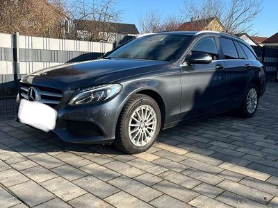 Gebraucht Mercedes C220 170 PS (125 kW) 2015 Grau Kombi