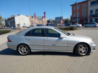 Mercedes C32 AMG