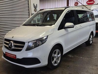 Gebraucht Mercedes V220 163 PS (119 kW) 2021 Weiß Van / Kleinbus
