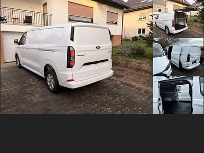 Gebraucht Ford Transit Custom Limited 170 PS (125 kW) 2024 Weiß Van
