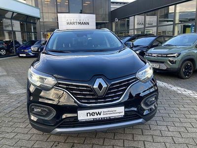 Gebraucht Renault Kadjar Techno 140 PS (102 kW) 2022 Blackpearlschwarz (schwarz) SUV