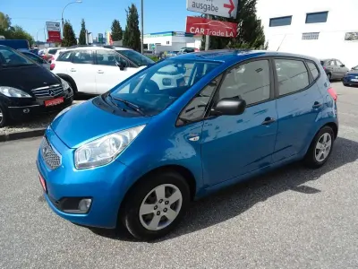Brugt Kia Venga Vision 90 HK (66 kW) 2010 Blå Hatchback