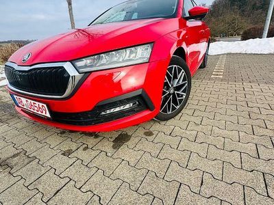 Gebraucht Skoda Octavia Clever 116 PS (85 kW) 2021 Rot Kombi