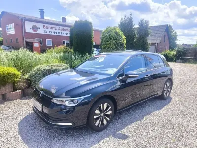 Gebraucht VW Golf VIII Move 150 PS (110 kW) 2023 Schwarz Limousine