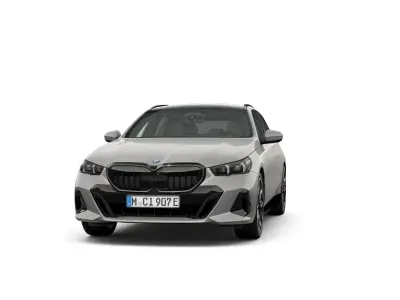 Gebraucht BMW 550e Comfort Edition 313 PS (230 kW) 2026 Kombi