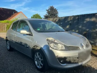Occasion Renault Clio II 90 ch (66 kW) 2006 Argent Berline