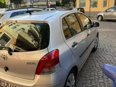 Gebraucht Toyota Yaris Cool 69 PS (50 kW) 2009 Grau Kleinwagen