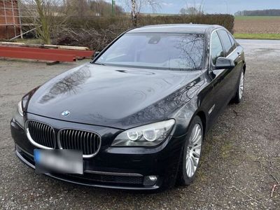 gebraucht BMW 750 i -