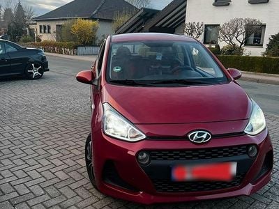 Usata Hyundai i10 69 CV (50 kW) 2018 Rosso Utilitaria