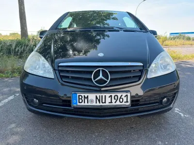 Gebraucht Mercedes A150 95 PS (69 kW) 2009 Schwarz Limousine