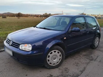 Gebraucht VW Golf IV 101 PS (74 kW) 2000 Blau Limousine