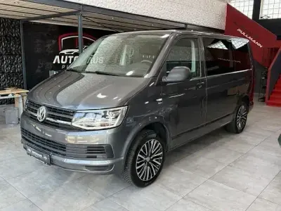 Gebraucht VW Multivan Trendline 150 PS (110 kW) 2018 Grau Van / Kleinbus