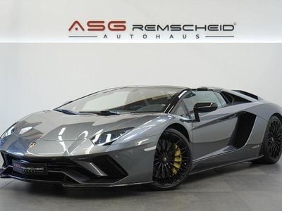 Lamborghini Aventador