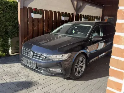 Gebraucht VW Passat Conceptline 150 PS (110 kW) 2020 Schwarz Kombi
