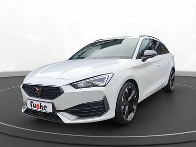 Weiß Gebraucht 2024 Cupra Leon Kombi | 27.490 € (Guter Preis)