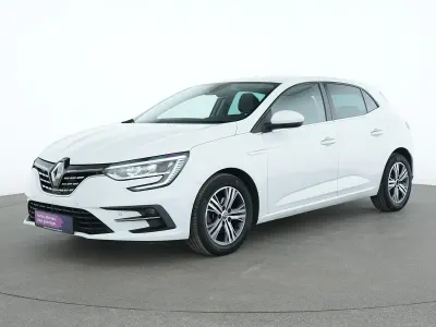 Gebraucht Renault Mégane II Intens 140 PS (102 kW) 2022 Weiß Limousine