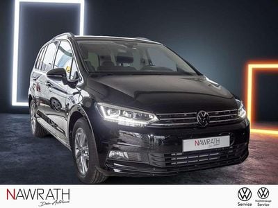 Neu VW Touran Comfortline 150 PS (110 kW) 2025 Schwarz Van / Kleinbus