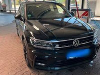 gebraucht VW Tiguan 2.0 TDI SCR 4Motion DSG Rline Standh Panorama