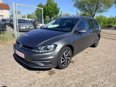 Używany VW Golf VII Join 116 KM (85 kW) 2019 Szary Kombi