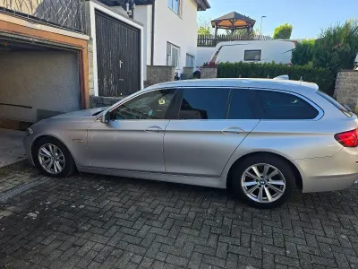Gebraucht BMW 525 218 PS (160 kW) 2011 Grau Kombi