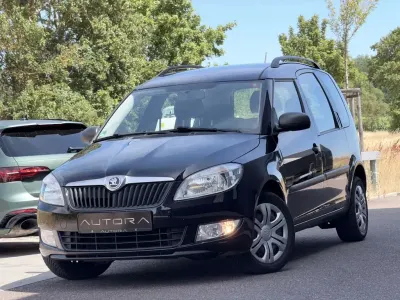 Gebraucht Skoda Roomster Plus Edition 69 PS (50 kW) 2015 Schwarz Van / Kleinbus