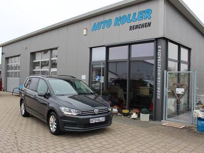 Grau Gebraucht 2018 VW Touran Van / Kleinbus | 19.500 € (Guter Preis)