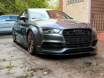 Gebraucht Audi S3 Sport 300 PS (220 kW) 2015 Grau Limousine