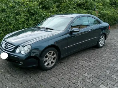 Gebraucht Mercedes CLK200 163 PS (119 kW) 2003 Blau Coupé