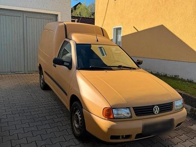 Second-hand VW Caddy 2003 Andere farben Monovolum